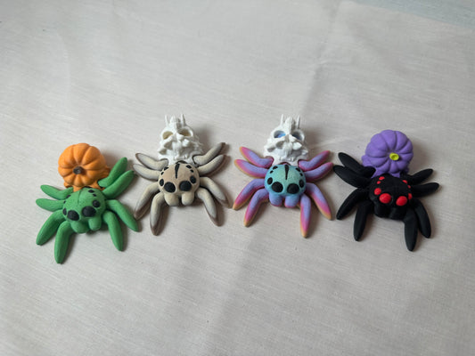 3D Printed Articulating Spider Decorative Figurine With Magnets