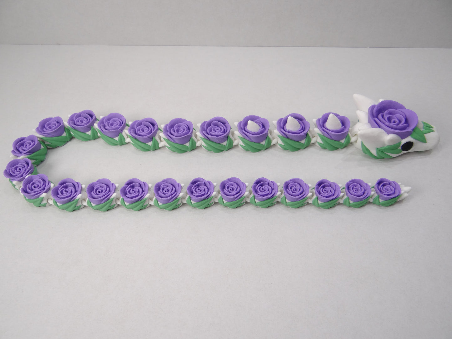 3D Printed Articulating Rose Snake – Elegant Poseable Floral Fantasy Decor
