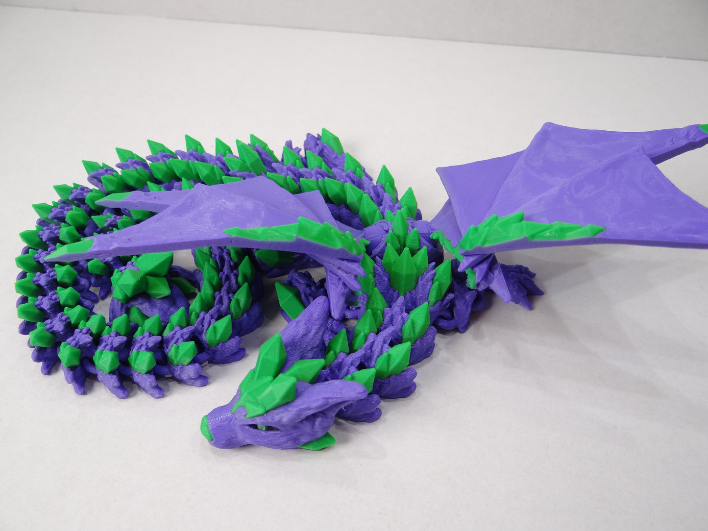 3D Printed Articulating Crystal Wolf Dragon – Fantasy Shelf Decor