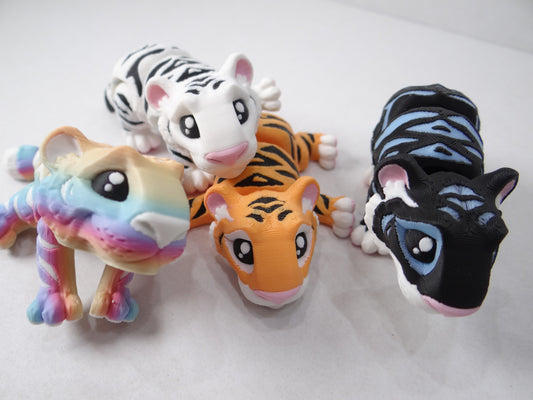 3D Printed Articulating Mini Tiger – Cute Poseable Jungle Animal Gift