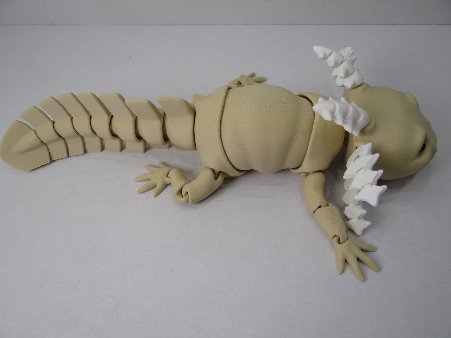 Articulating Axolotl – 3D Printed Poseable Amphibian Shelf or Desk Decor