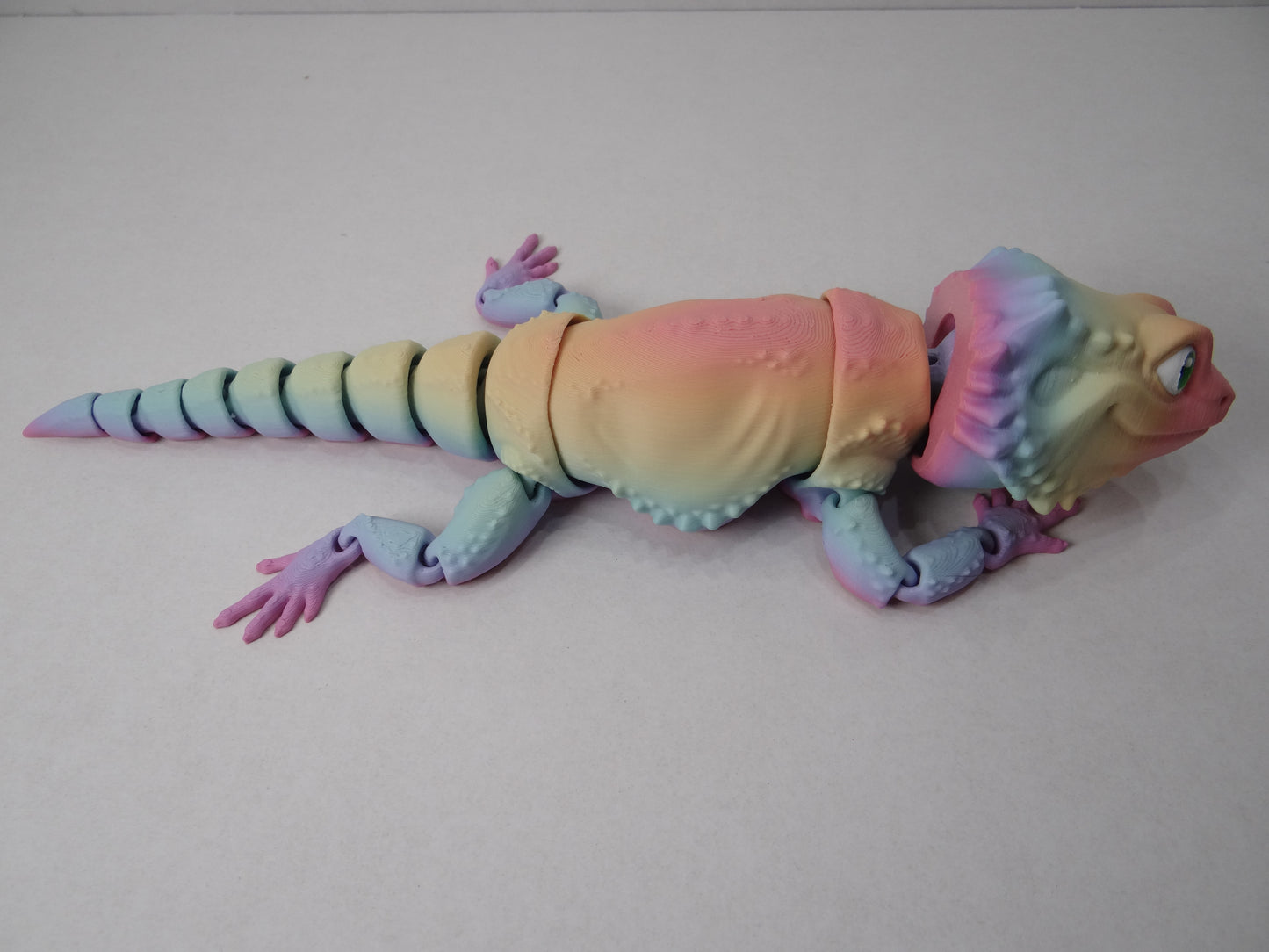 Articulating Bearded Dragon – 3D Printed Poseable Reptile Shelf Decor