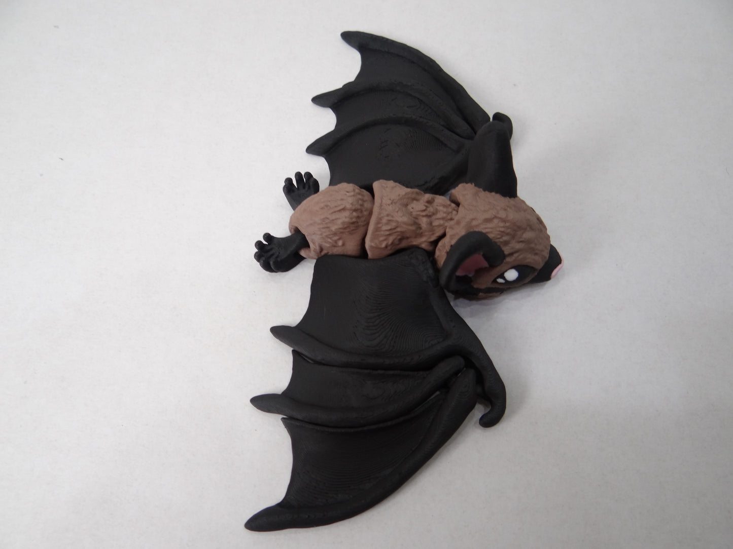 3D Printed Articulating Magnetic Bats – Cute Poseable Halloween Decor