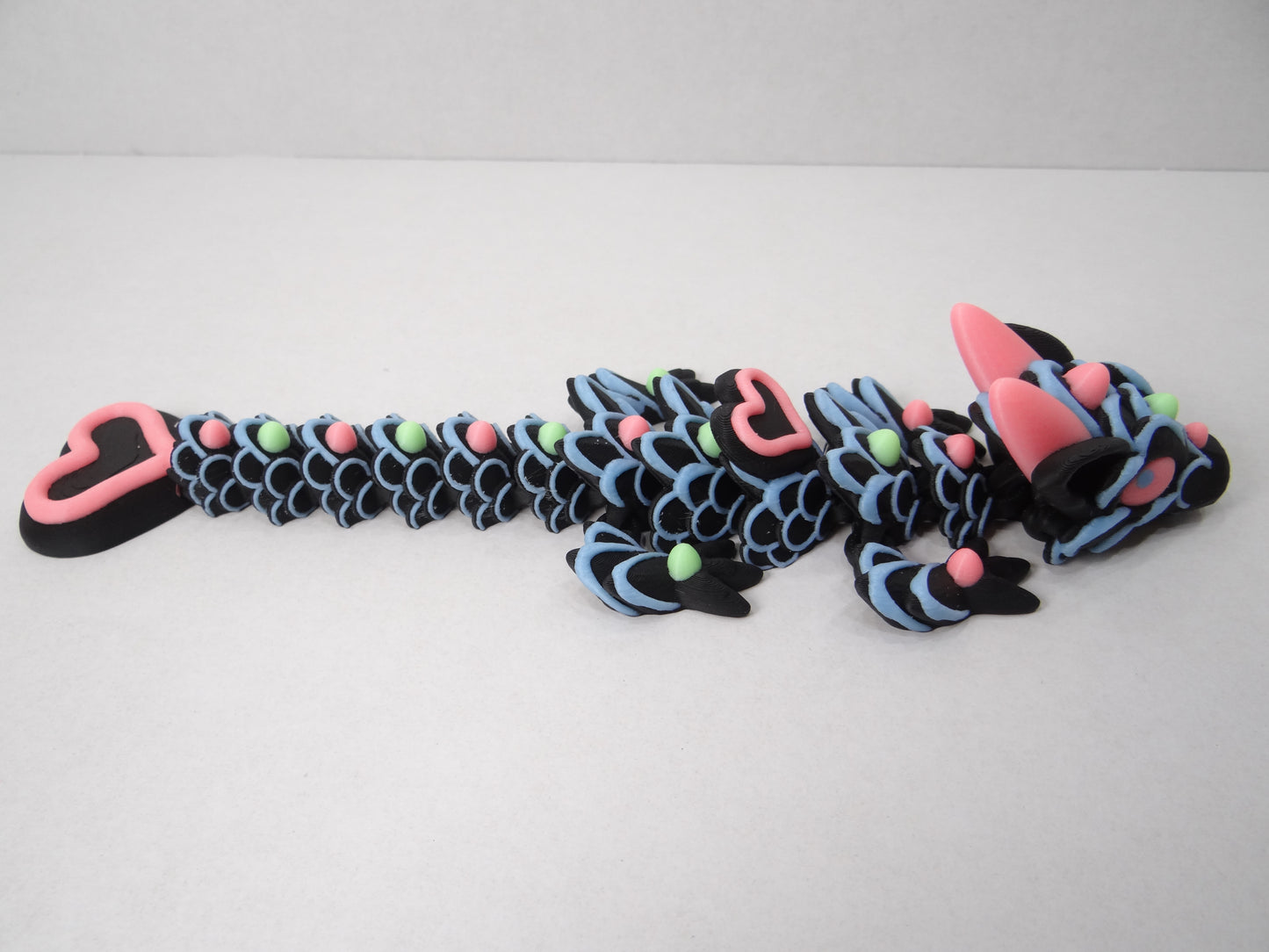 3D Printed Articulating Baby Heart Cookie Dragons – Poseable Fantasy Creatures – Gift