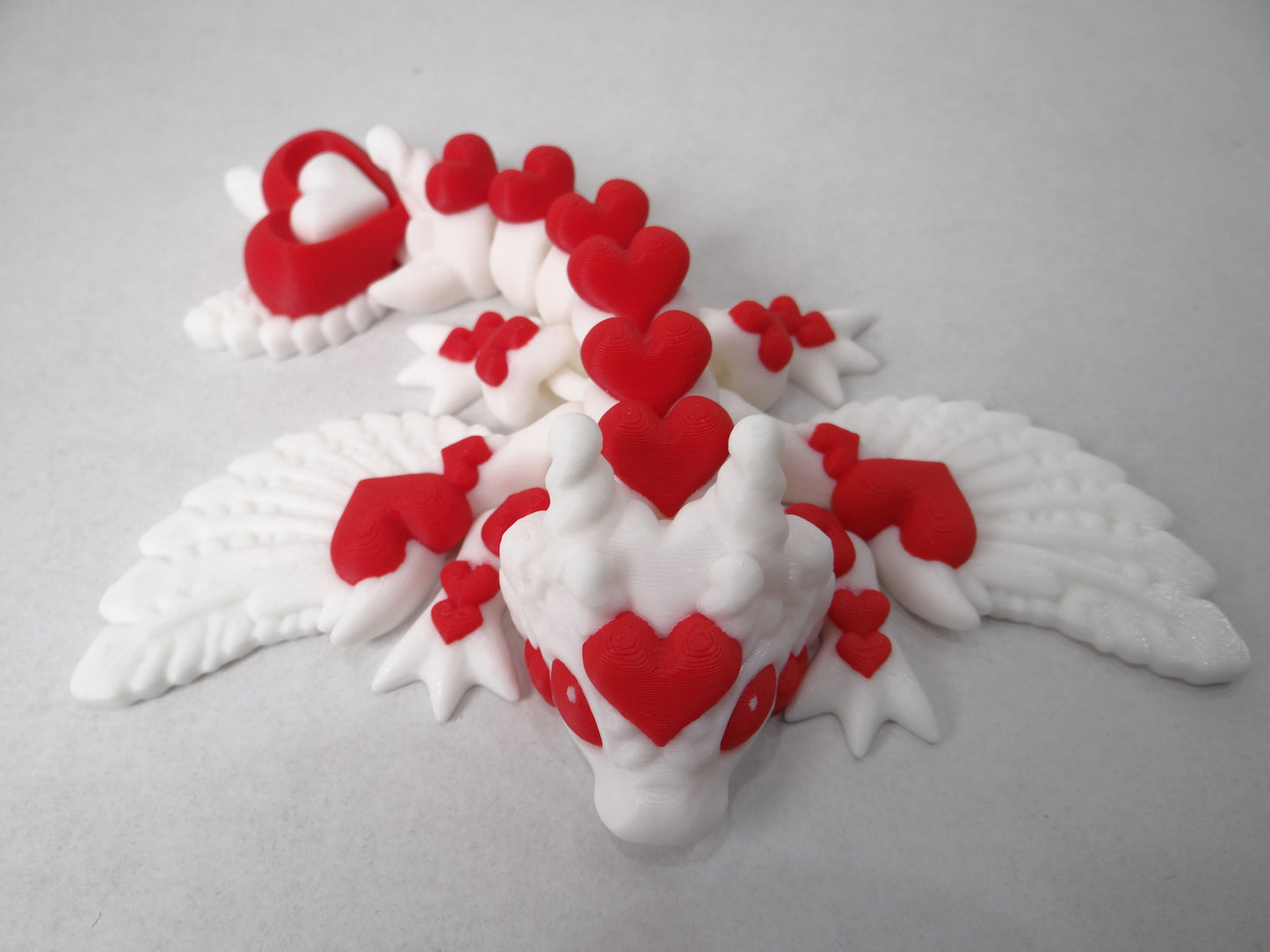3D Printed Articulating Baby Heart Dragon – Poseable 6" Fantasy Figurine | Glow in the Dark Collectible