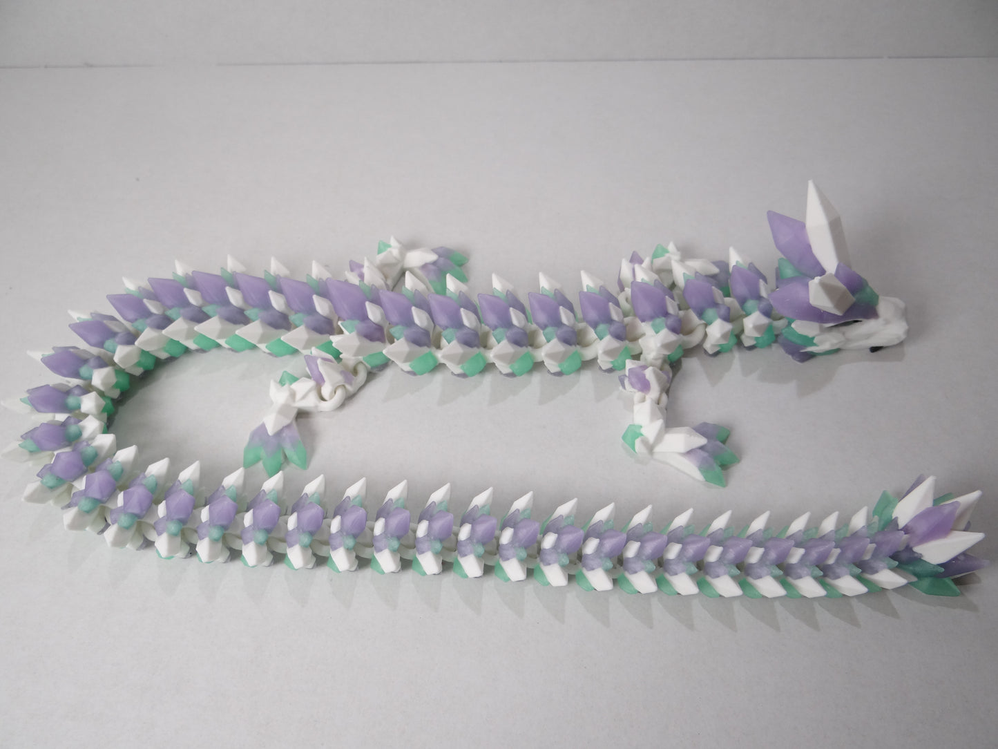 3D Printed Articulating Crystal Dragon – 20" Poseable Fantasy Figurine – Glow in the Dark