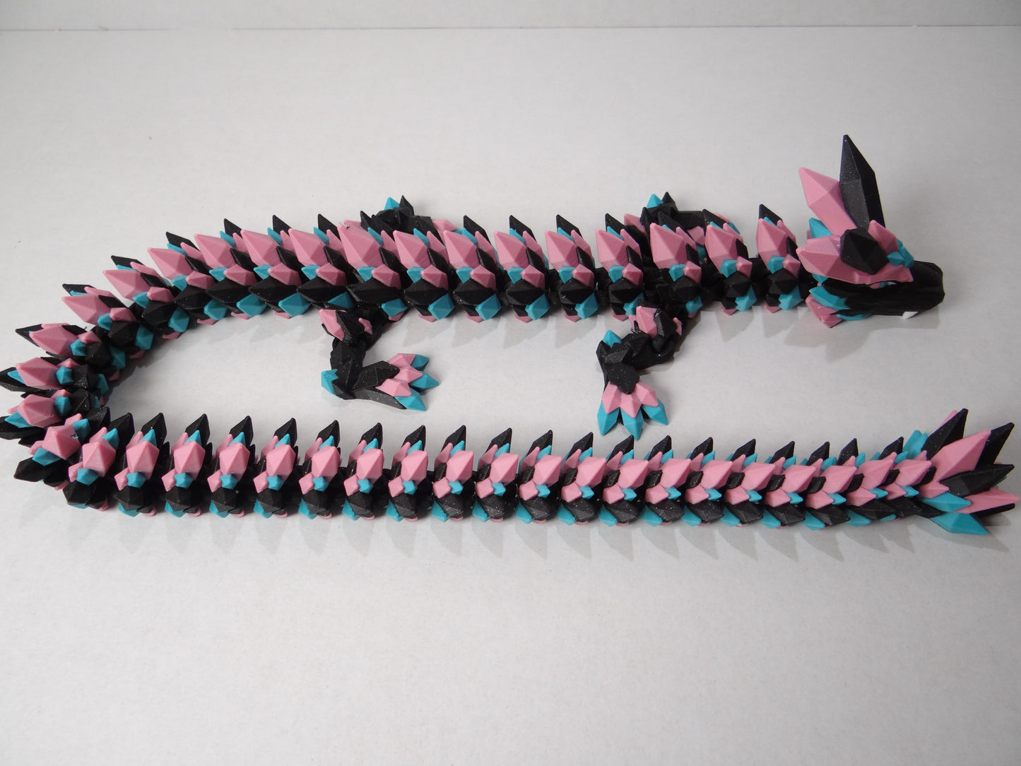 3D Printed Articulating Crystal Dragon – 20" Poseable Fantasy Figurine – Glow in the Dark