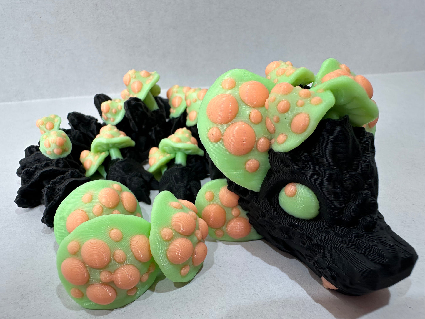 Articulating Mushroom Dragon – 9" 3D Printed Fantasy Creature – Glow, Cappuccino, or Macaron Rainbow Finish