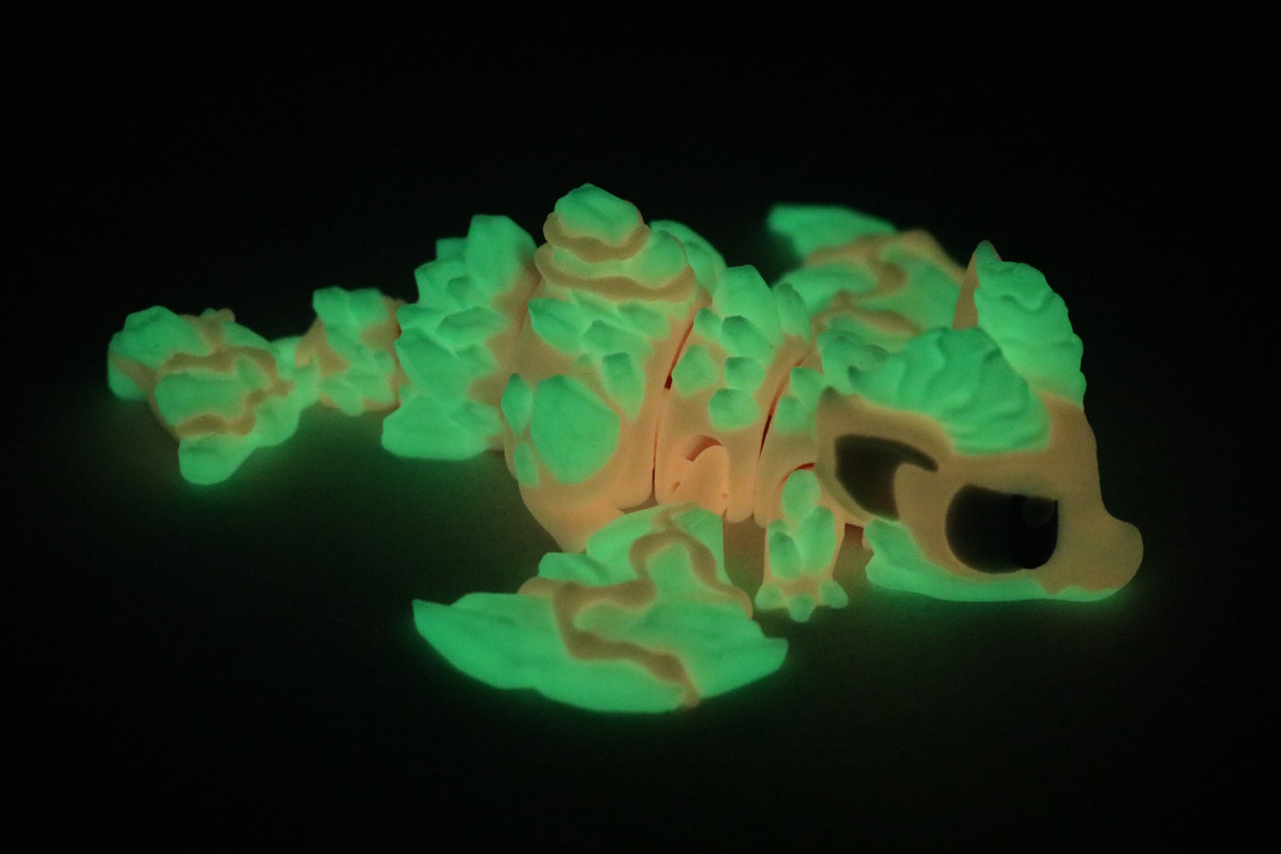 Articulating Baby Magnetic Lava Dragon – 3D Printed Fantasy Shelf Decor