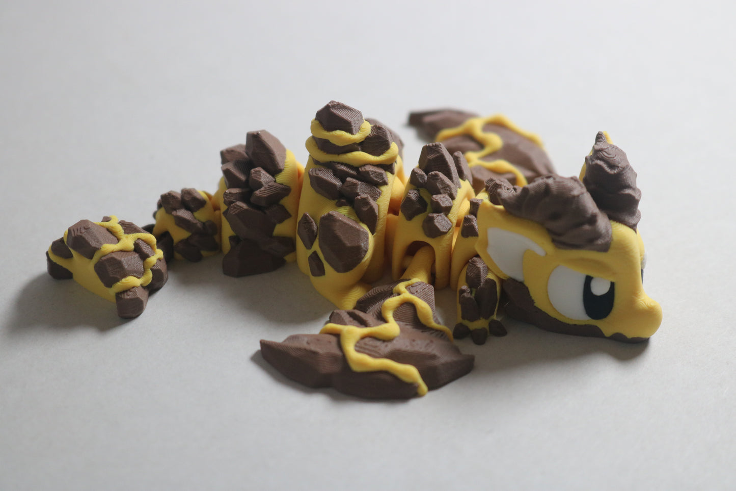 Articulating Baby Magnetic Lava Dragon – 3D Printed Fantasy Shelf Decor