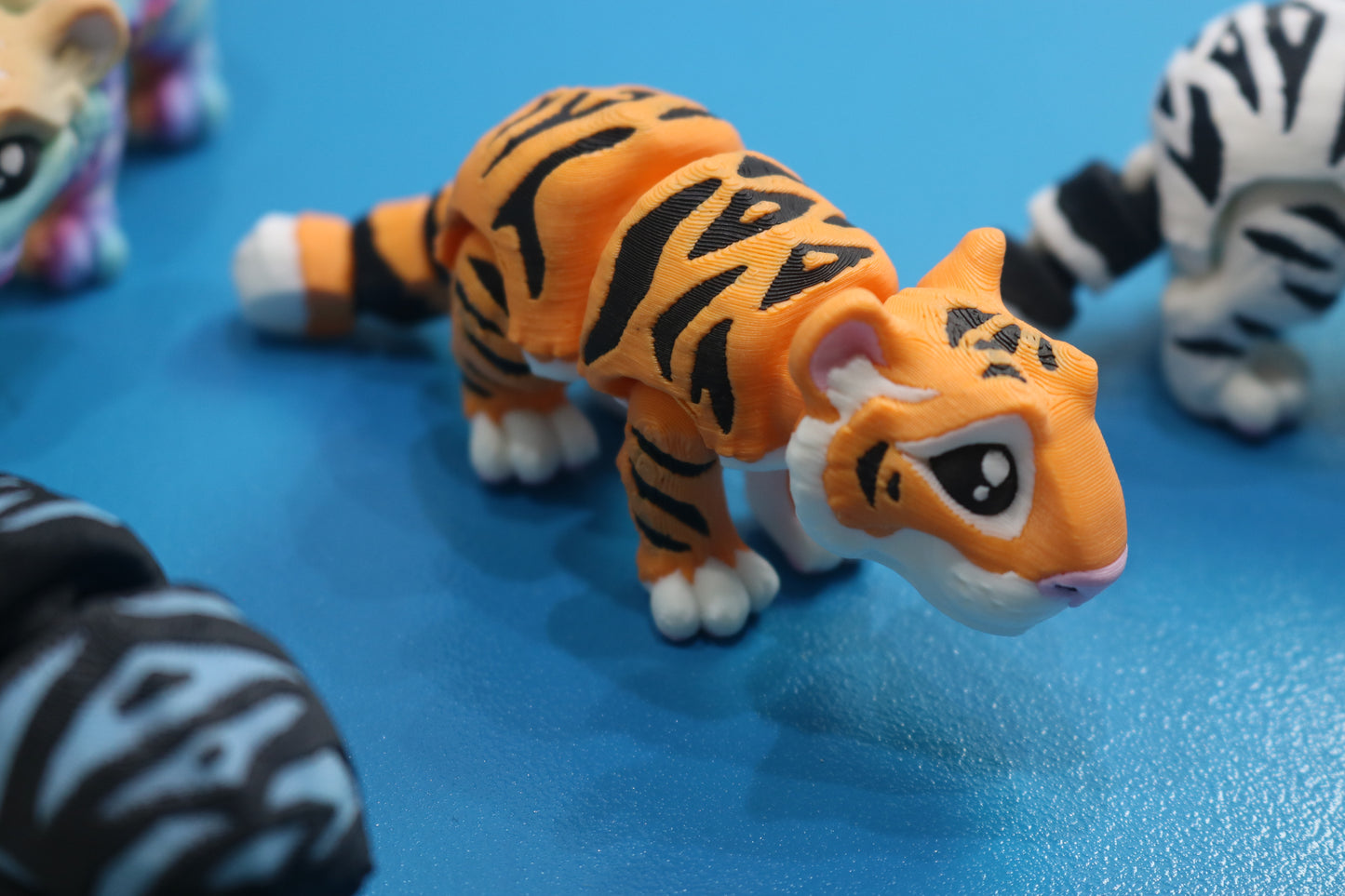 3D Printed Articulating Mini Tiger – Cute Poseable Jungle Animal Gift