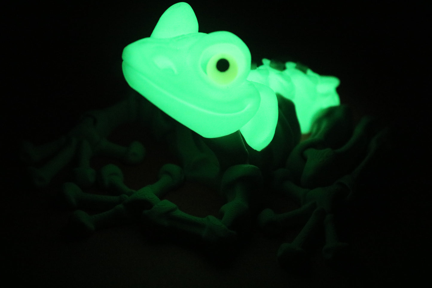 3D Printed Articulating Magnetic Skeleton Frogs – Spooky & Fun Decor
