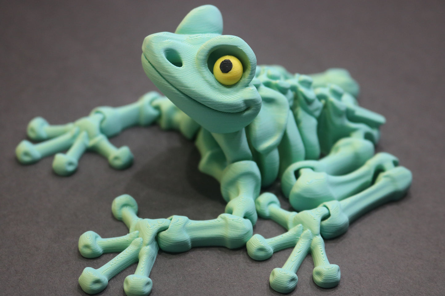 3D Printed Articulating Magnetic Skeleton Frogs – Spooky & Fun Decor