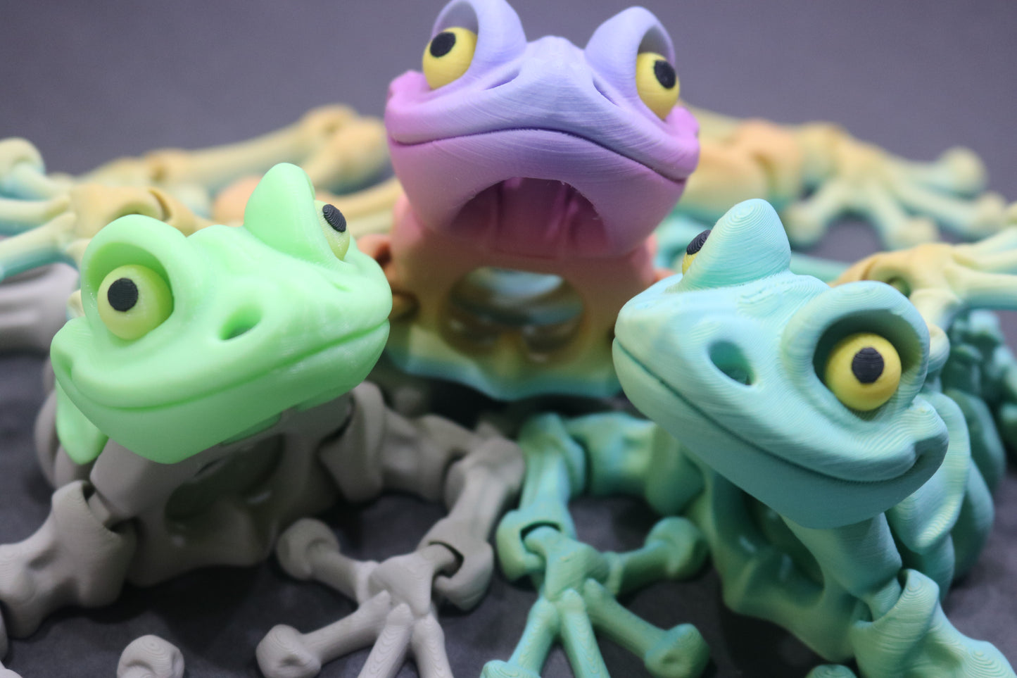 3D Printed Articulating Magnetic Skeleton Frogs – Spooky & Fun Decor