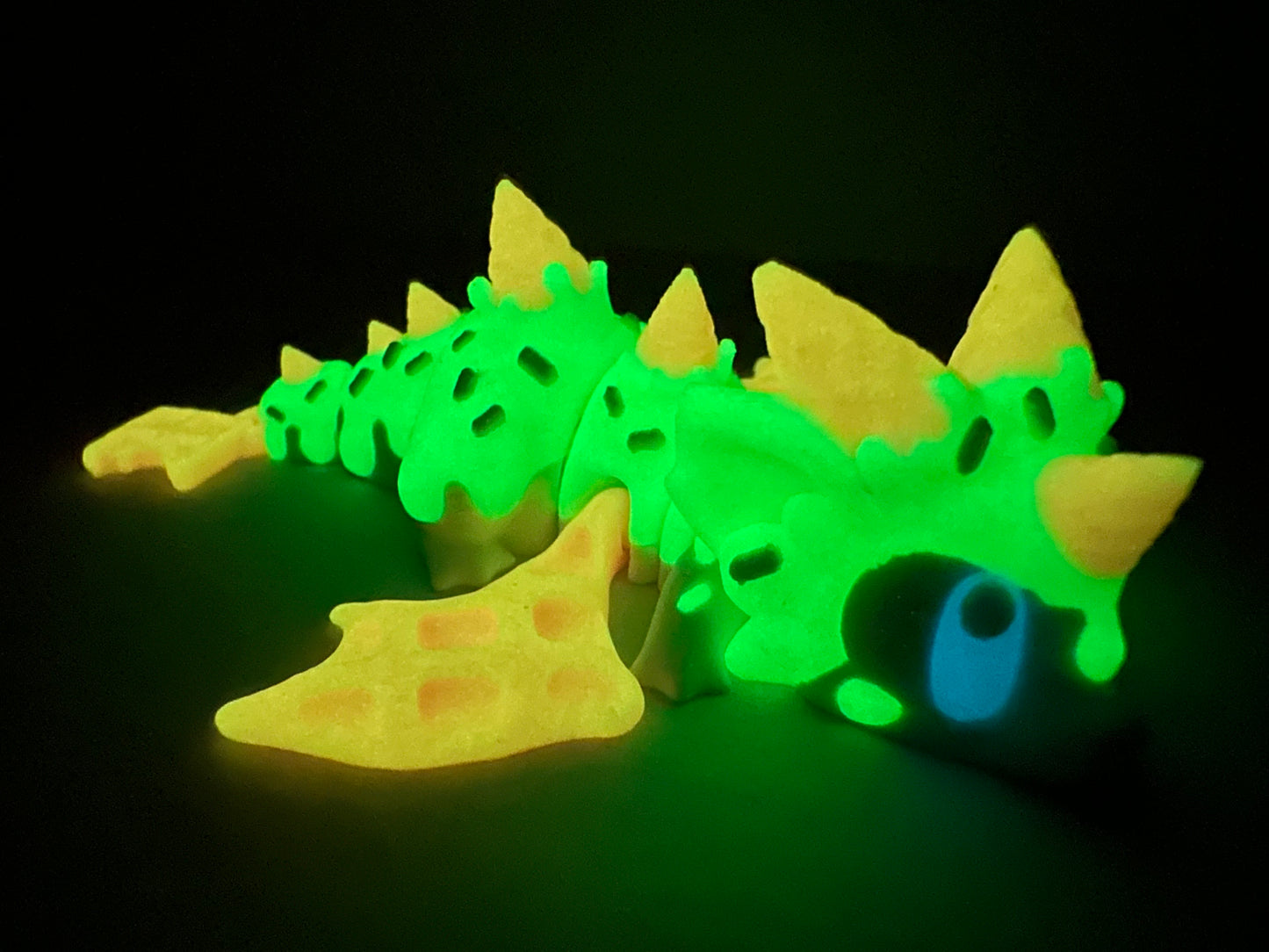 3D Printed Magnetic Baby Ice Cream Dragon – Cute Fantasy Fridge or Desk Decor