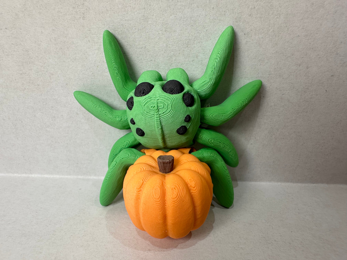 3D Printed Articulating Magnetic Halloween Spider Decorative Figurines