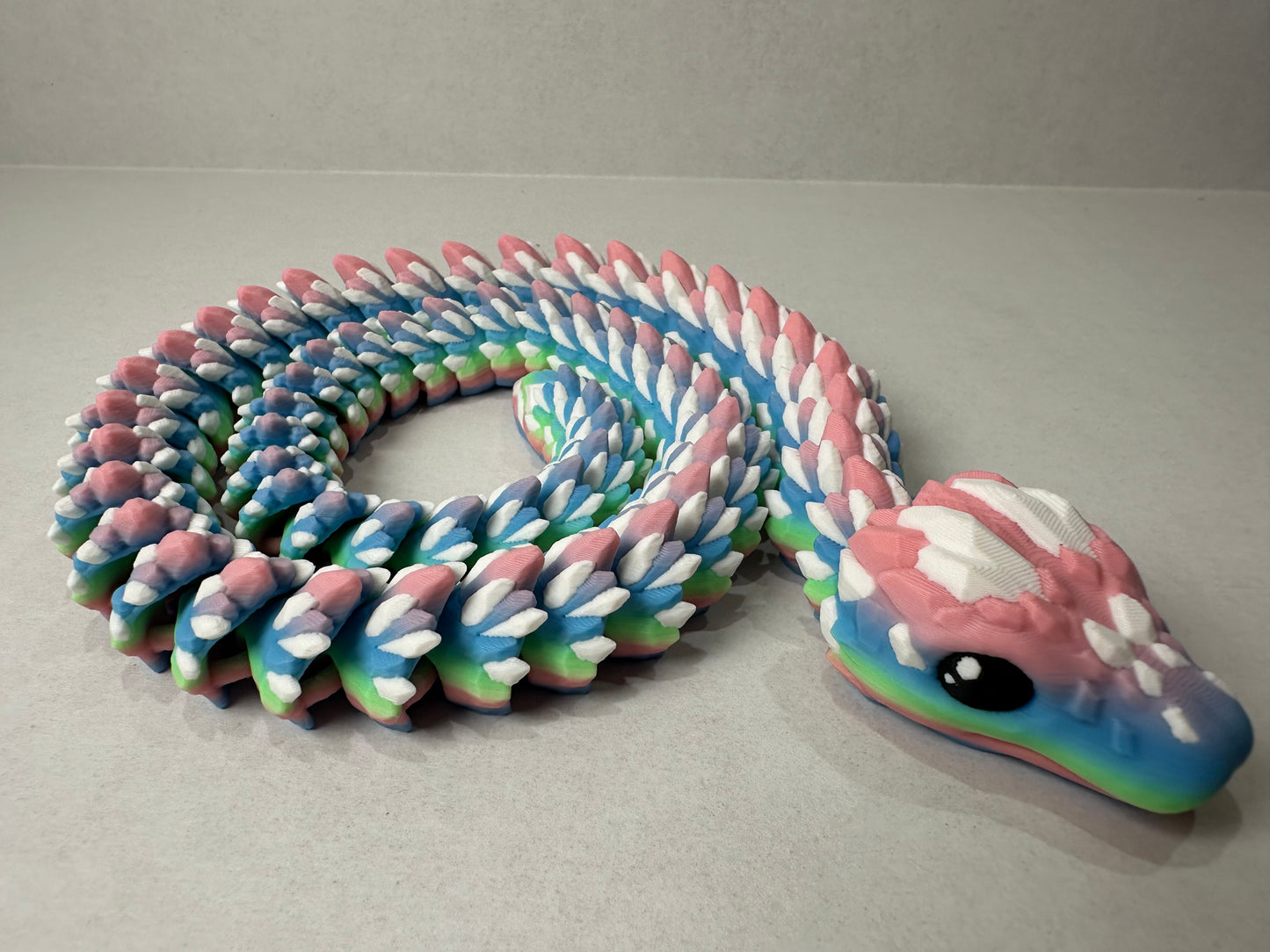 3D Printed Articulating Crystal Snake – Fantasy Decor or Unique Gift