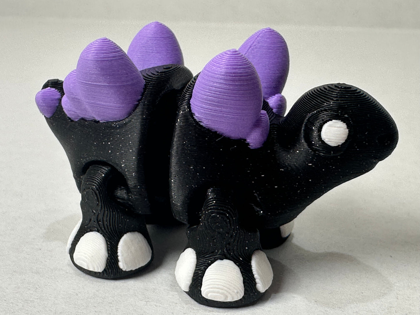 3D Printed Tiny Magnetic Stegosaurus – Cute Articulating Dino Fridge or Desk Buddy
