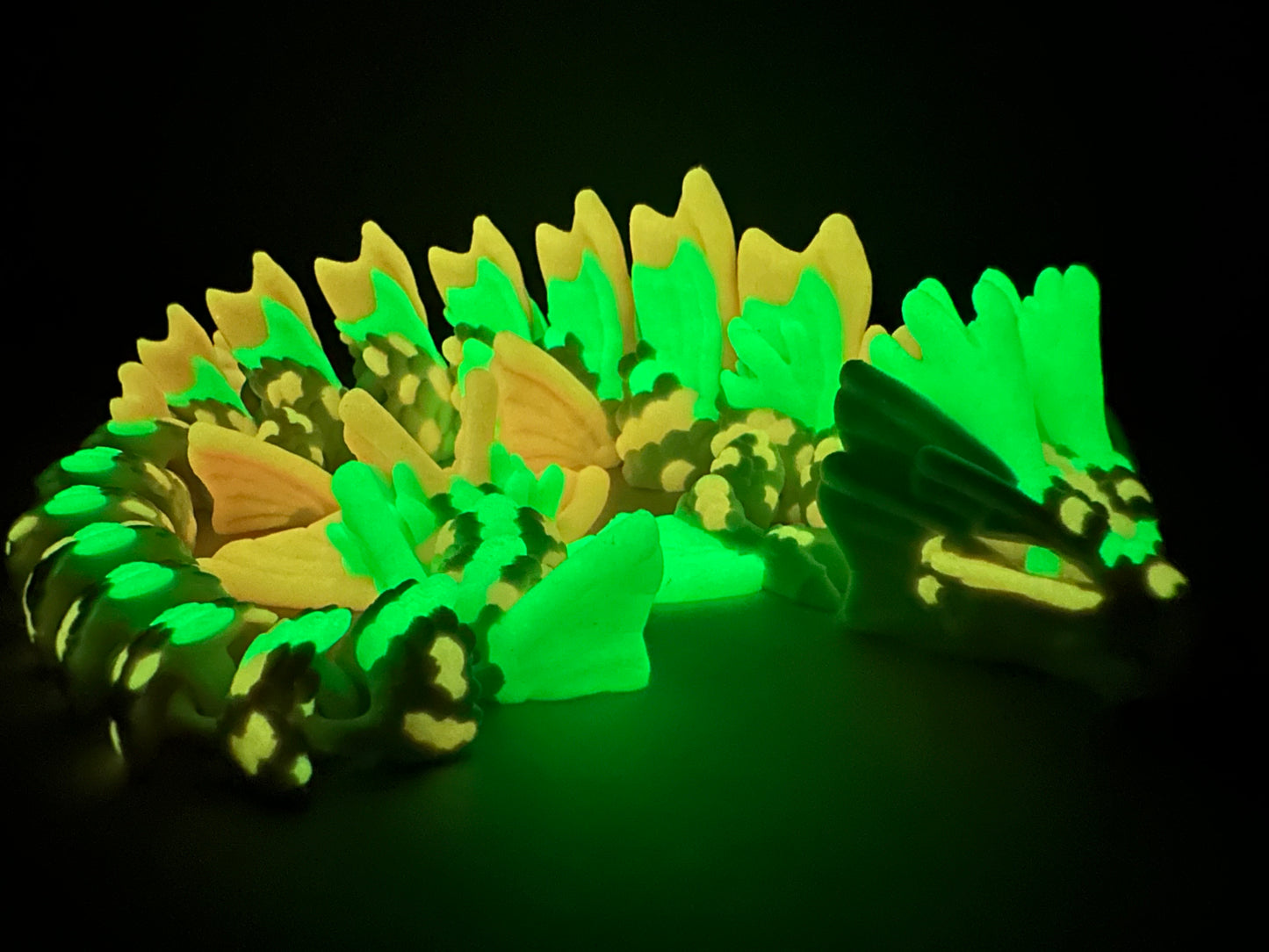 3D Printed Articulating Koi Fish Dragon – Elegant Fantasy Decor Gift