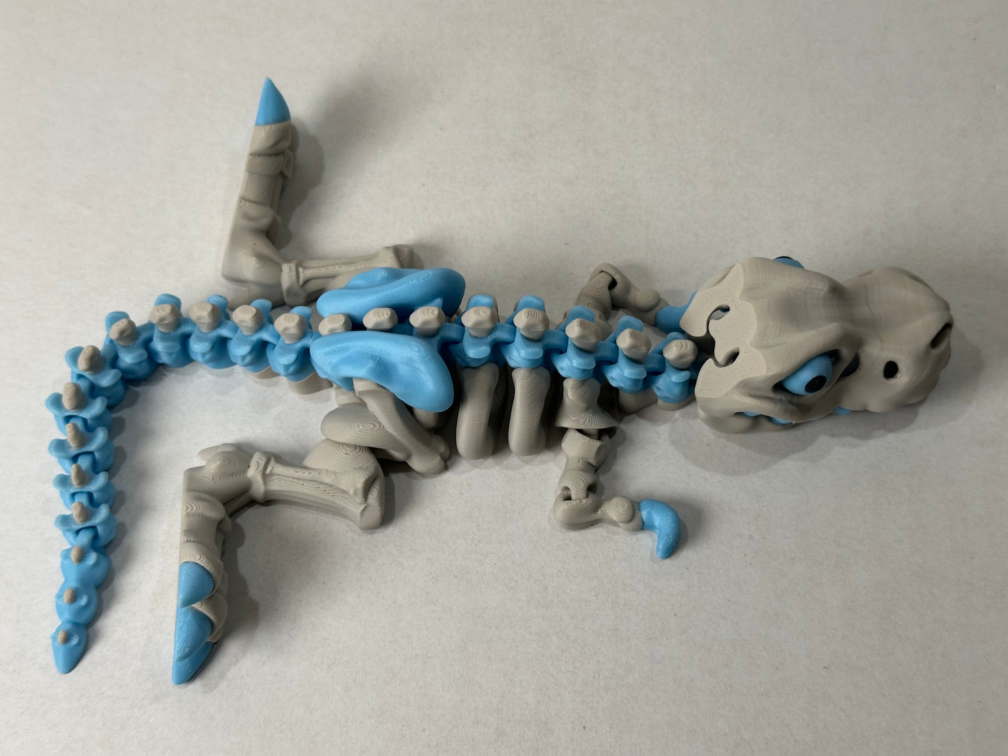 3D Printed Articulating Skeleton T-Rex – Poseable Dinosaur Desk or Shelf Decor