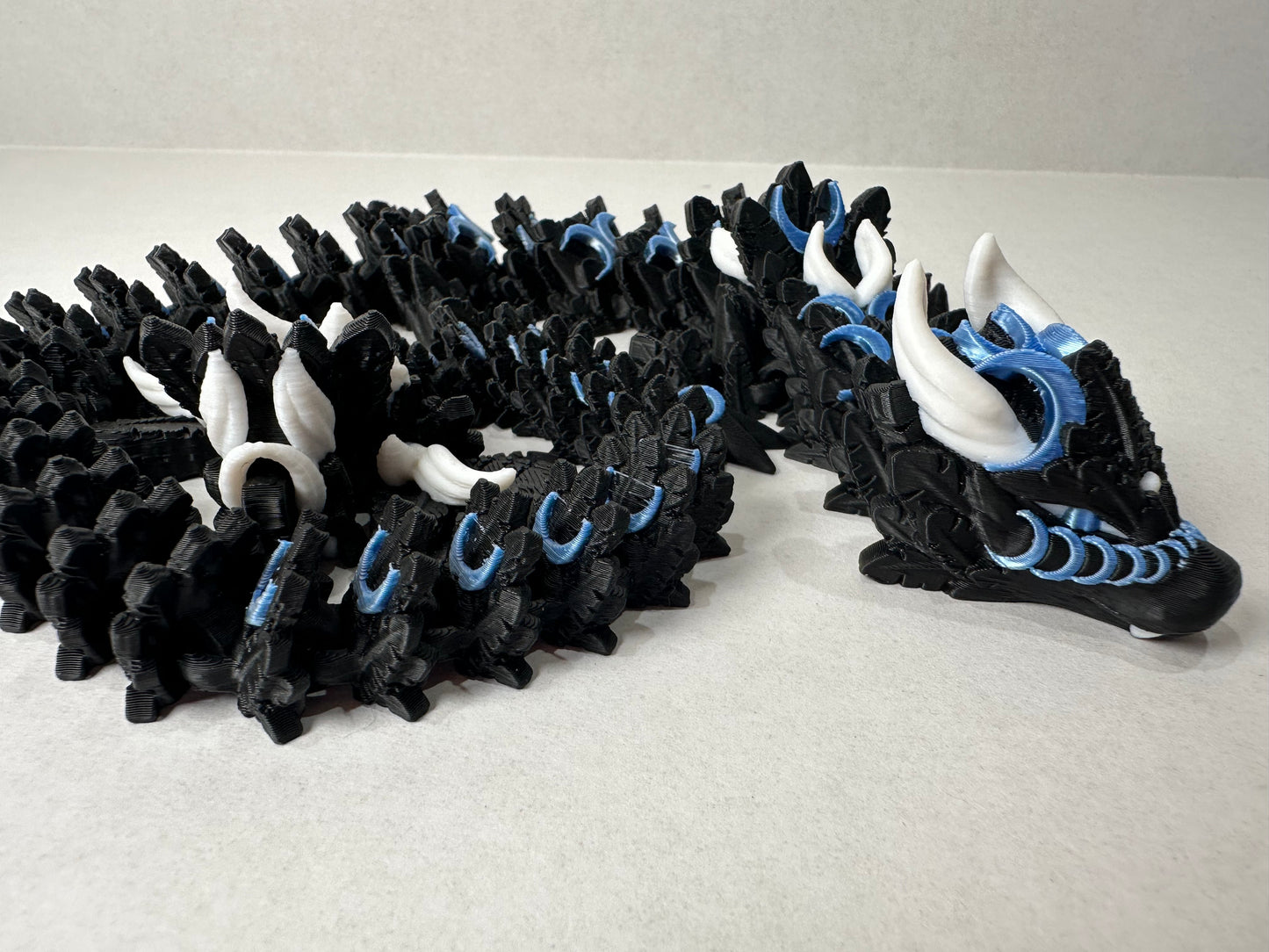 3D Printed Articulating Lunar Dragon – Poseable Celestial Fantasy Decor