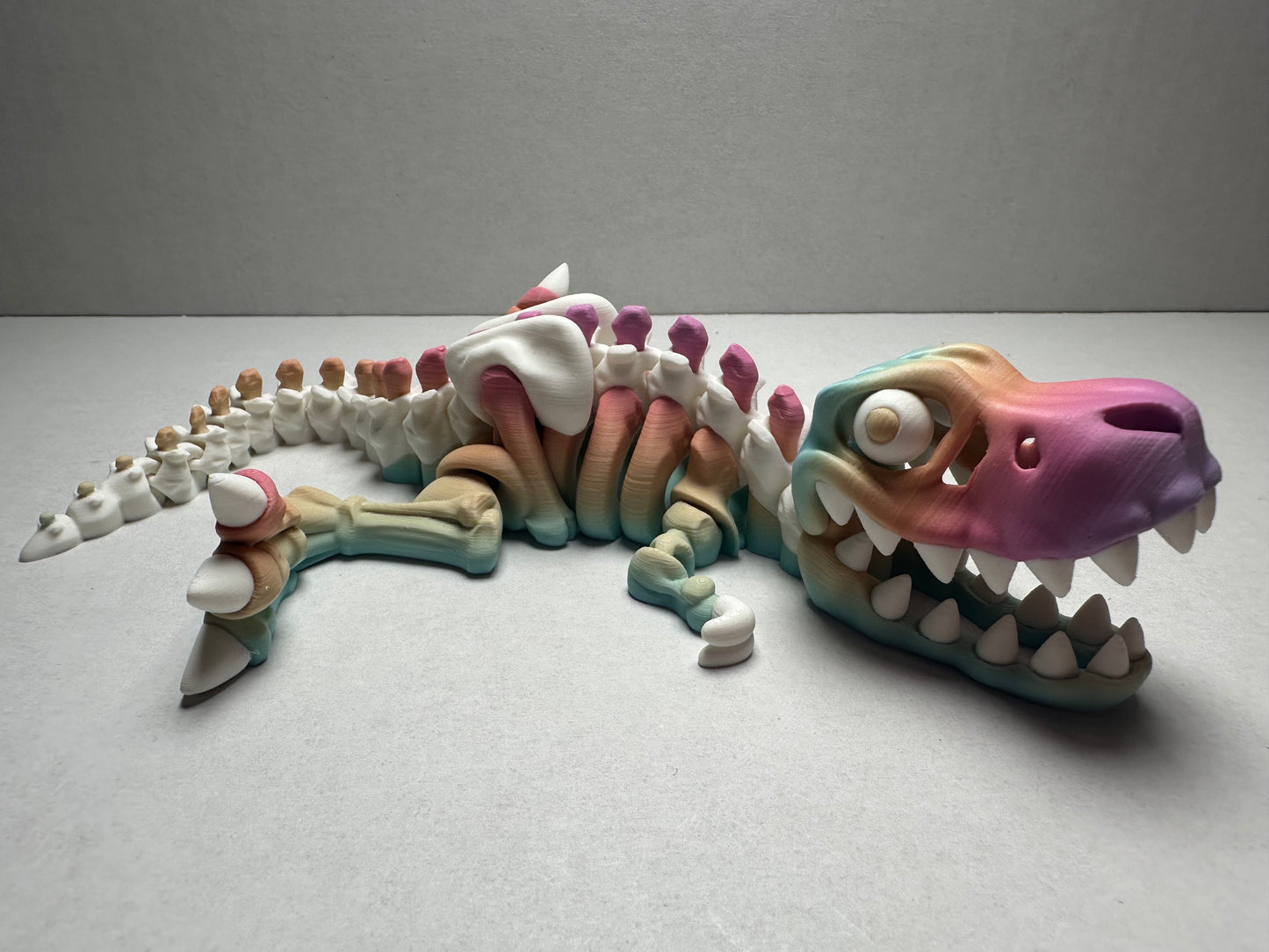 3D Printed Articulating Skeleton T-Rex – Poseable Dinosaur Desk or Shelf Decor