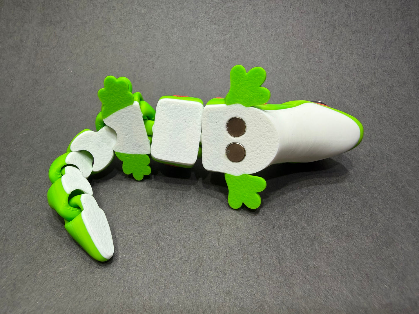 Articulating Magnetic Day Gecko, 3D Printed Flexible Lizard, Fridge Magnet Decor, Reptile Gift