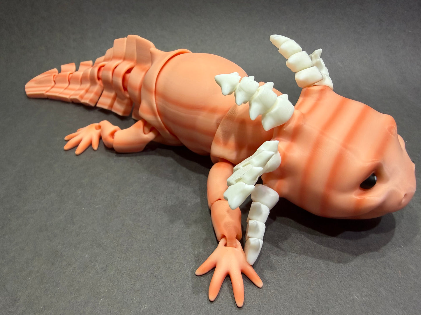 Articulating Axolotl – 3D Printed Poseable Amphibian Shelf or Desk Decor