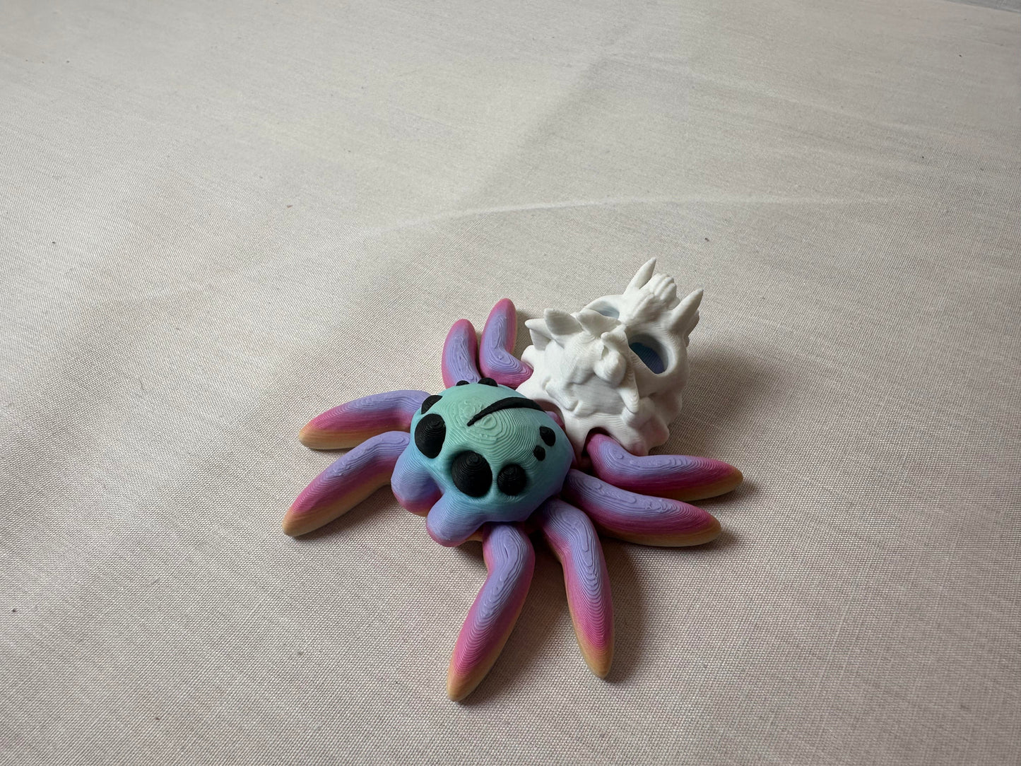 3D Printed Articulating Spider Decorative Figurine With Magnets