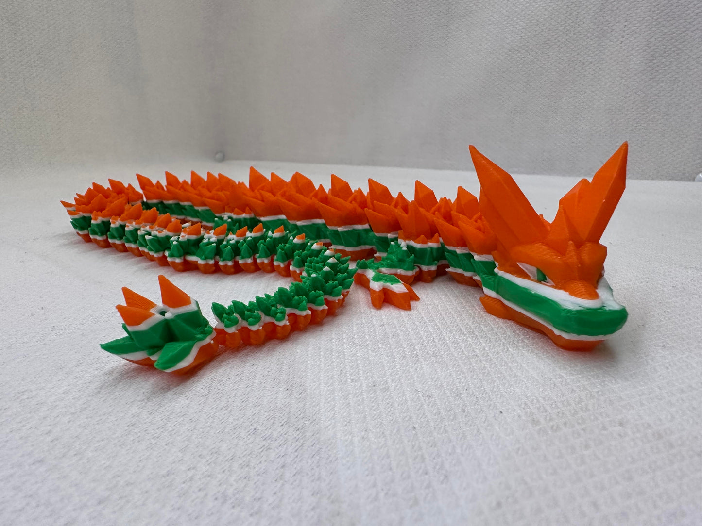 3D Printed Articulating Crystal Dragons Fidget