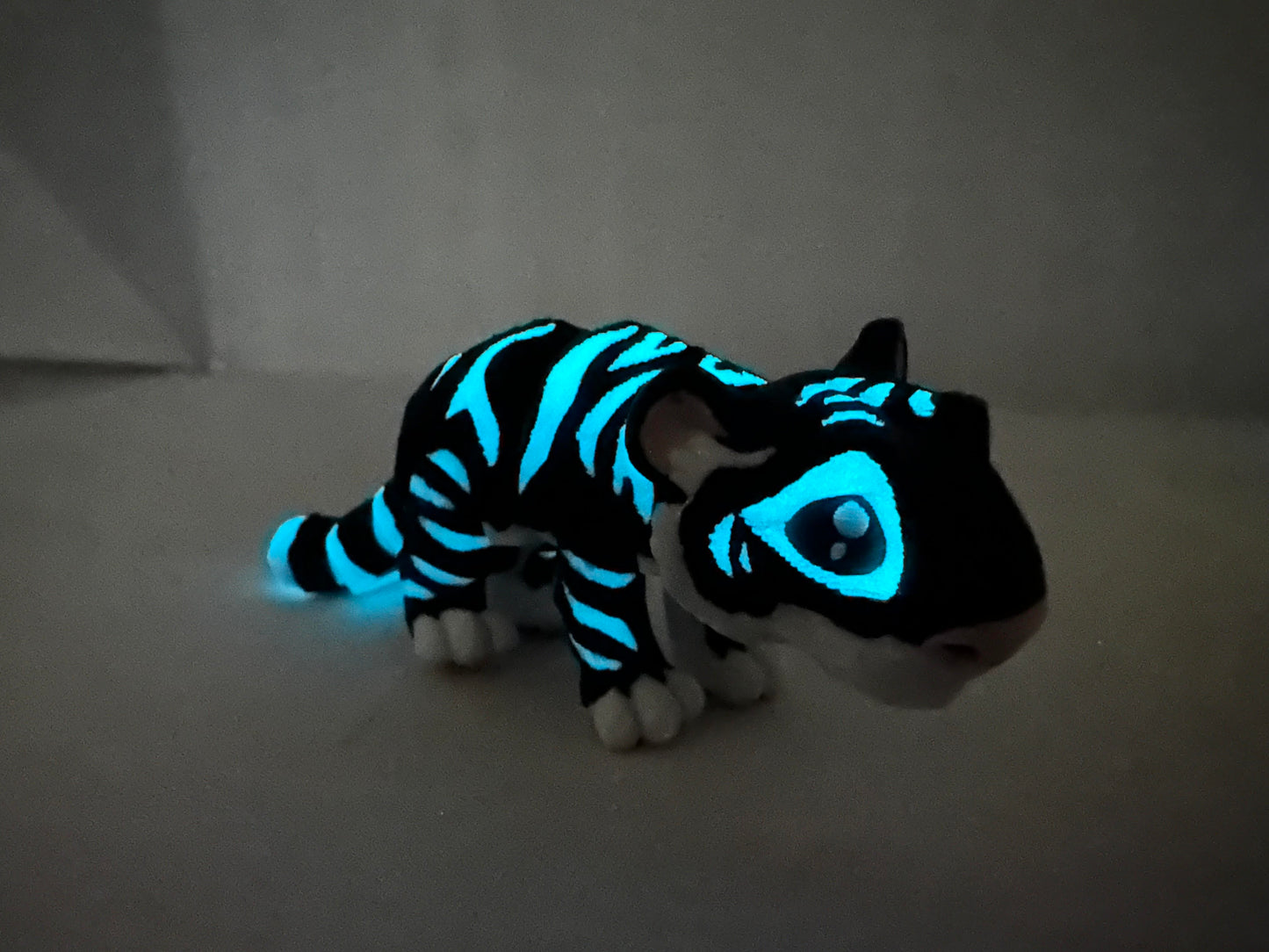 3D Articulated Mini Tiger Display Pieces Fidget or Keychain