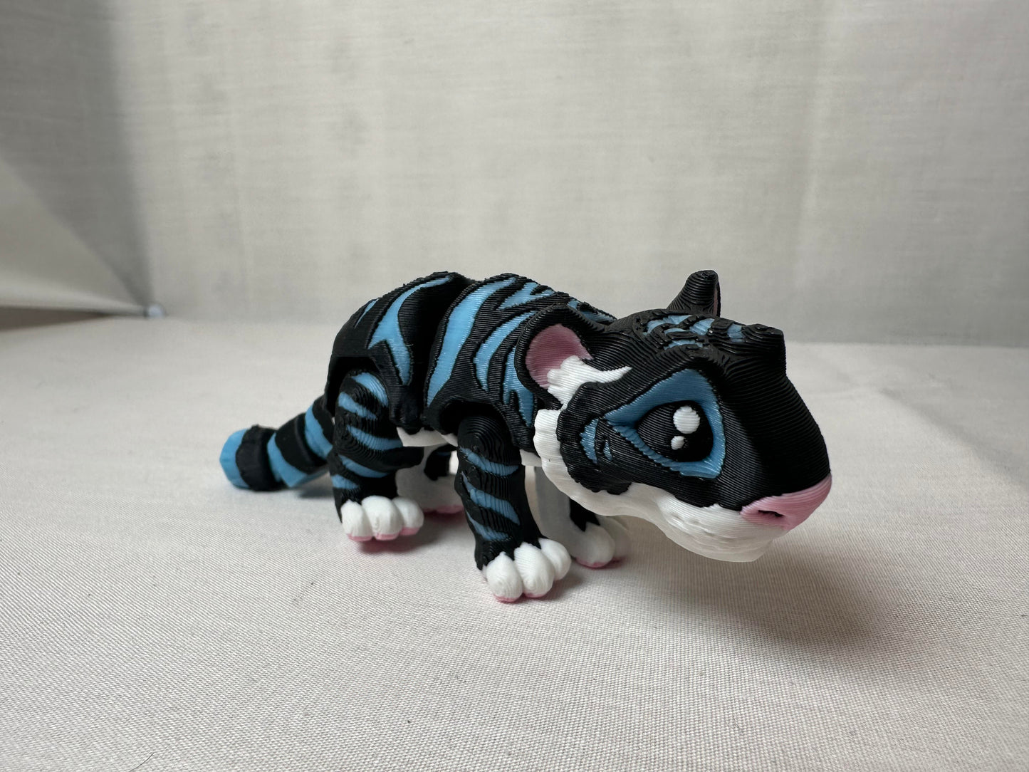 3D Articulated Mini Tiger Display Pieces Fidget or Keychain