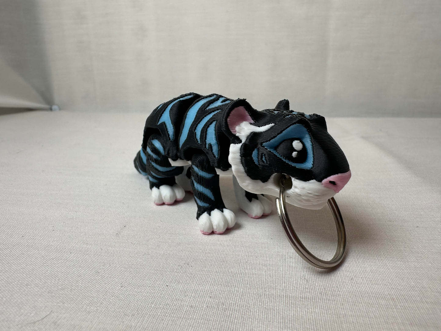 3D Articulated Mini Tiger Display Pieces Fidget or Keychain