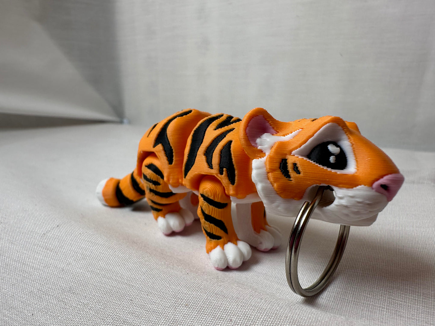 3D Articulated Mini Tiger Display Pieces Fidget or Keychain