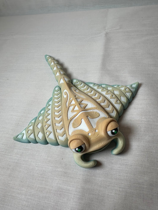 3D Printed Articulating Decorative Manta Ray Figurine/Fidget