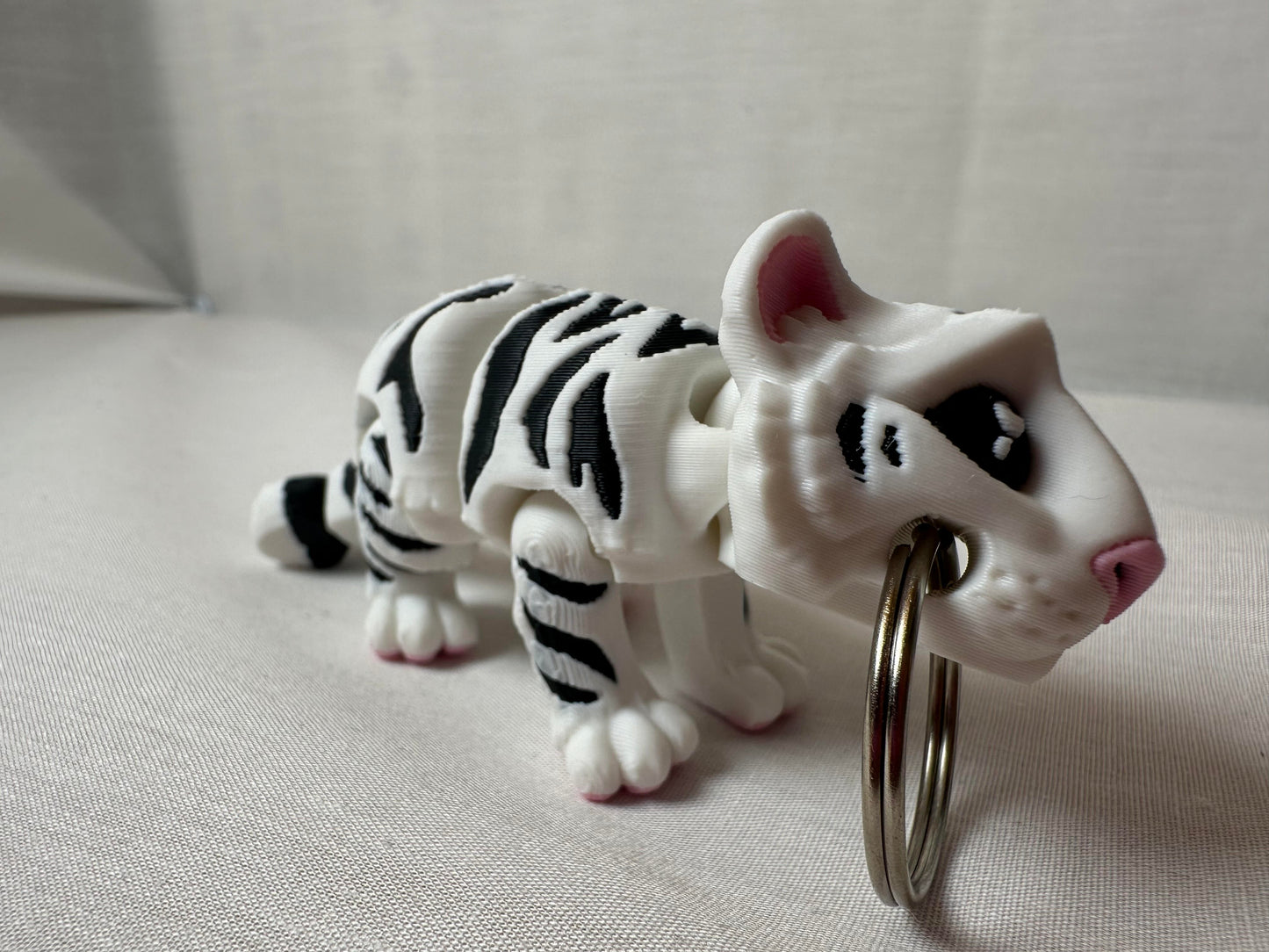 3D Articulated Mini Tiger Display Pieces Fidget or Keychain